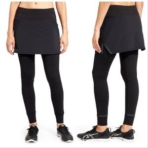 Warm Athleta leggings with skirt attached. Like new. Worn once.